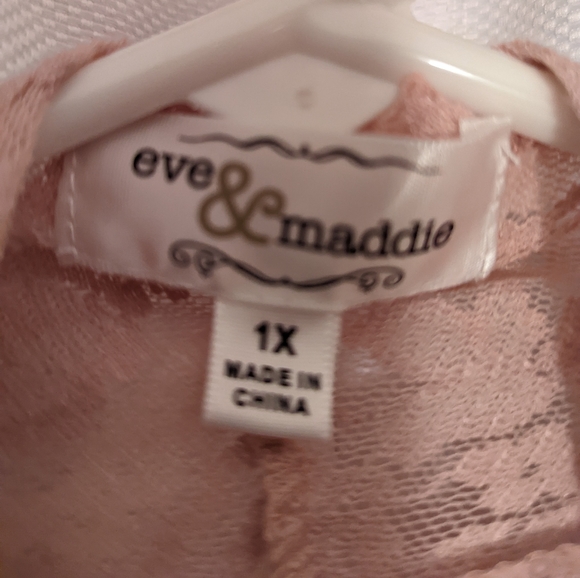 Eve & Maddie Lace Long Sleeve Cardigan *Host Pick* - Picture 2 of 2